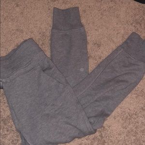 Lululemon joggers